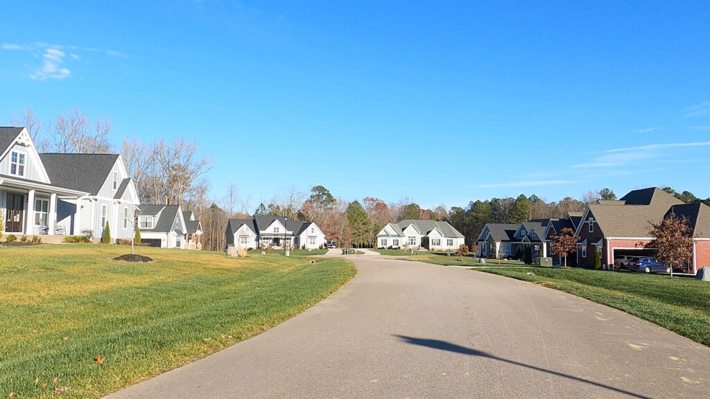 Large lot neighborhood in Youngsville, NC.